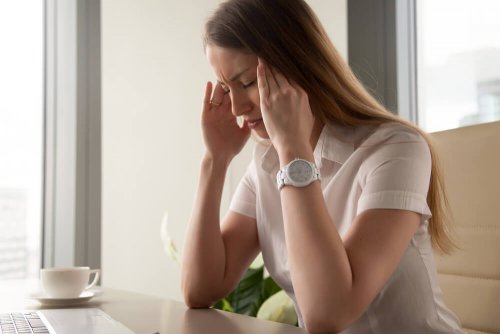 A dor de cabeça pode ser resolvida aplicando pausas ativas
