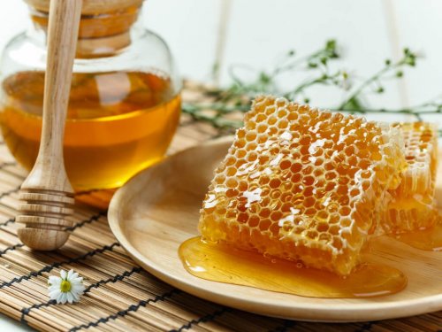 O própolis ajuda a curar herpes das costas