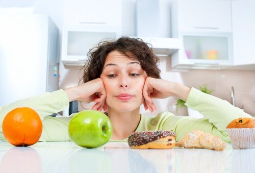Restringir alimentos não é a solução para uma dieta saudável Restringir alimentos não é a solução para uma dieta saudável