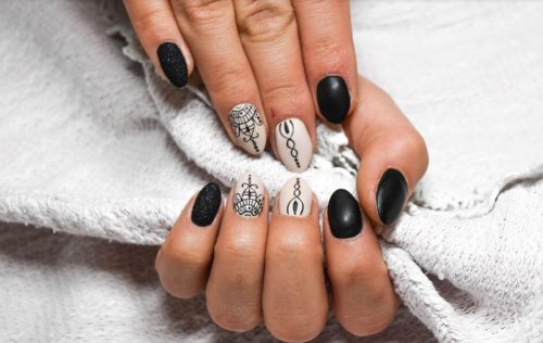 Decoração das unhas das mãos para o casamento