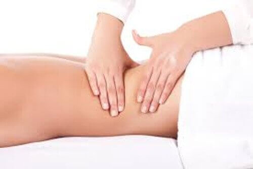 As massagens linfáticas ajudam a reduzir os pneuzinhos nas costas