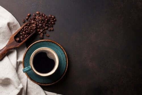 Quais são os prós e contras de beber café?