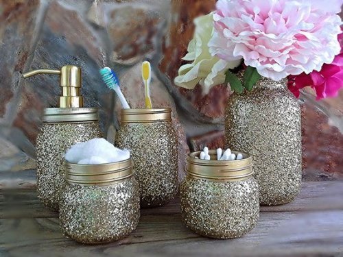 Decoração com brilhos para o banheiro