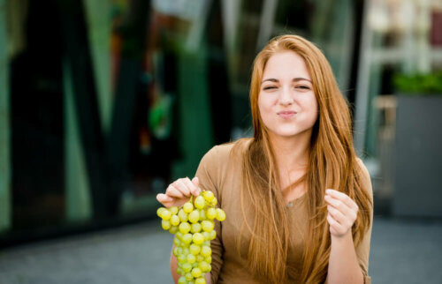 Comer uvas durante a gravidez tem efeitos diuréticos