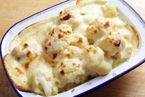 Aprenda a preparar couve-flor com molho bechamel