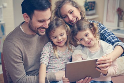 Família viciada na tablet