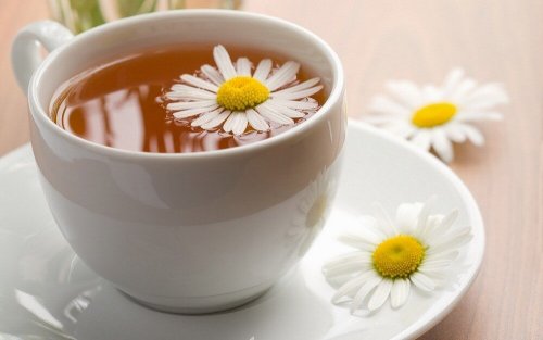 Gengibre, camomila e canela para tratar a tosse