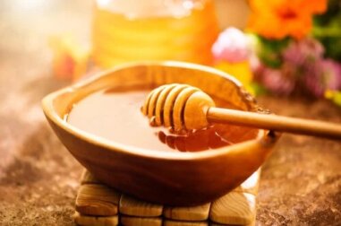 Como melhorar a saúde com uma mistura de bicarbonato de sódio e mel