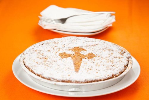Prepare em casa uma deliciosa torta de Santiago