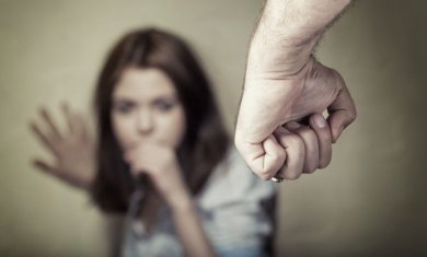 Sinais que a violência psicológica deixa no corpo