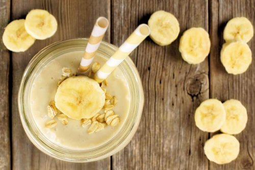 4 vitaminas com leite de aveia para reduzir a fome
