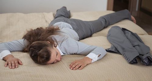 5 hábitos noturnos para aliviar a sensação de cansaço