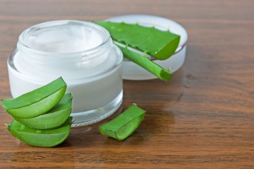 Creme feito de aloe vera