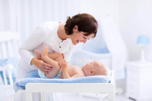 Abaixar a pele do pênis dos bebês: sim ou não?