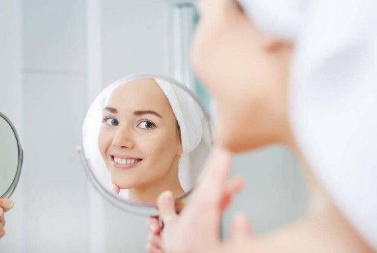 5 passos para fazer um autoexame da pele