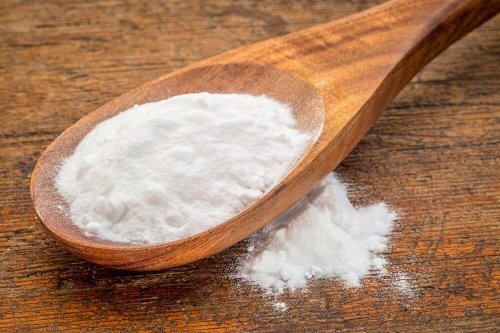 Bicarbonato de sódio para tirar arranhões dos óculos