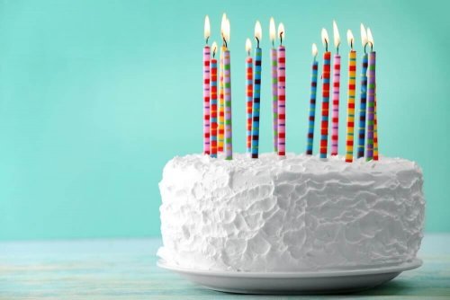 Bolo de aniversário feito em casa