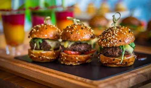 Pode fazer hambúrgueres com paõzinhos saborizados