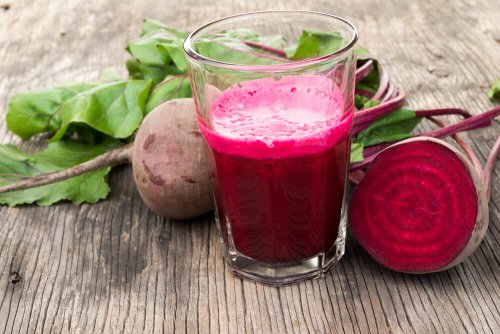 Bebida vegana à base de beterraba