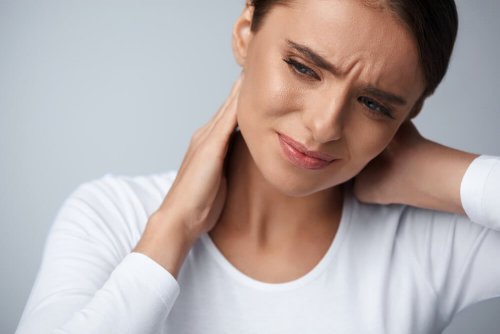 7 soluções à base de plantas para tratar a fibromialgia