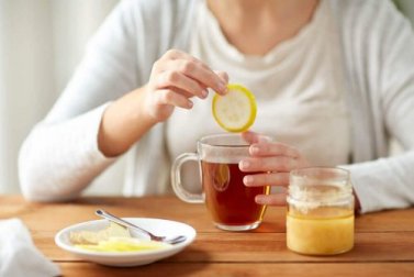5 bebidas para perder peso que não devem faltar na sua dieta