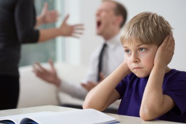 5 efeitos das brigas em casa sobre as crianças