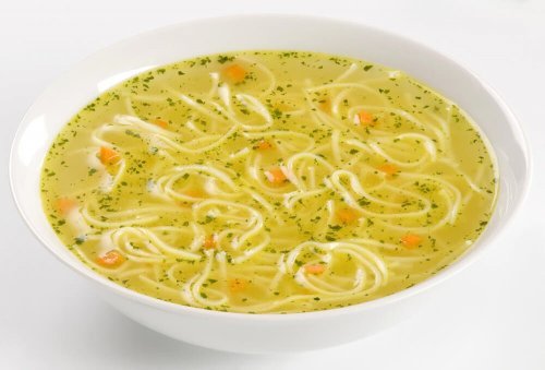 Sopa de macarrão noodles