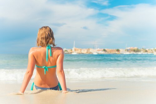 Dicas para proteger a pele no verão, se você tem alergia ao sol