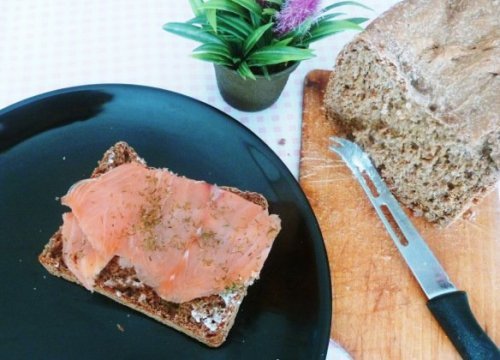 Receita de blinis defumado com molho tártaro