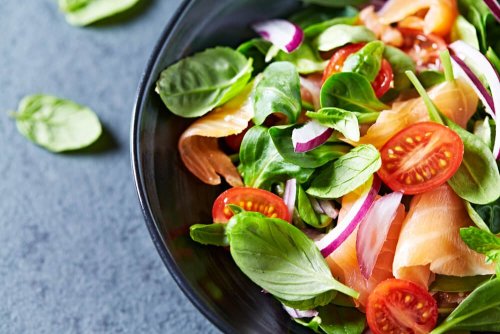 Calorias escondidas: sua salada não é sempre tão saudável