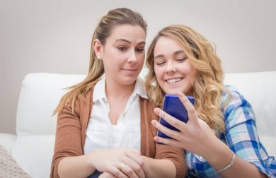 Verificar o celular de seu filho: sim ou não?