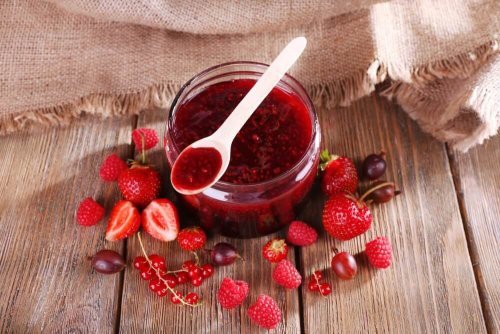 Geleia de frutos vermelhos sem açúcar