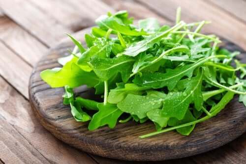 5 alimentos saudáveis e com poucas calorias para sua dieta