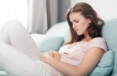 É normal ter coágulos na menstruação?