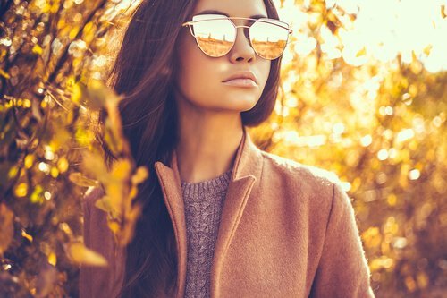 Óculos de sol protegem os olhos contra poeira e partículas