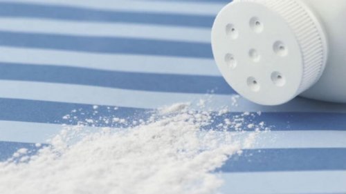 Talco caseiro para eliminar o mau cheiro dos pés