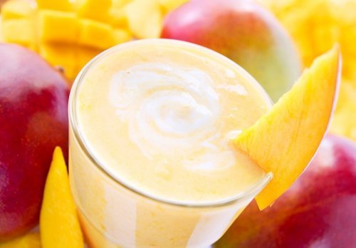 Vitaminas de frutas são ótimos exemplos de receitas alcalinas