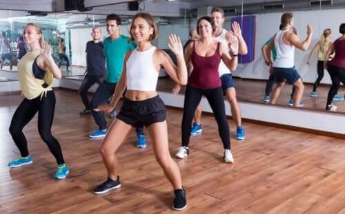 Zumba, a maneira divertida de perder peso