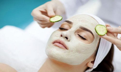 Máscara de pepinos para a pele