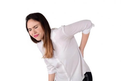 Dor ciática? Faça estes alongamentos para aliviá-la