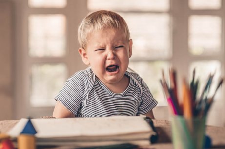 O estresse infantil faz chorar