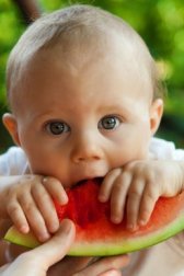 6 alimentos para incluir na dieta de seu filho