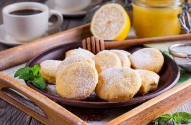 Biscoitos de nata muito fáceis de preparar