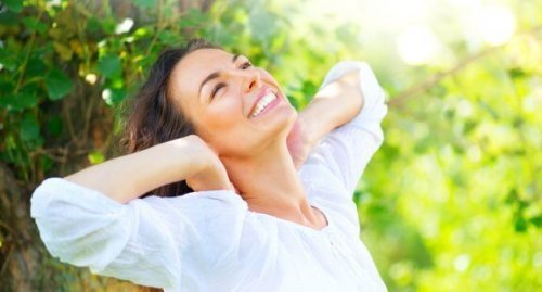 5 remédios naturais para recuperar o cabelo maltratado