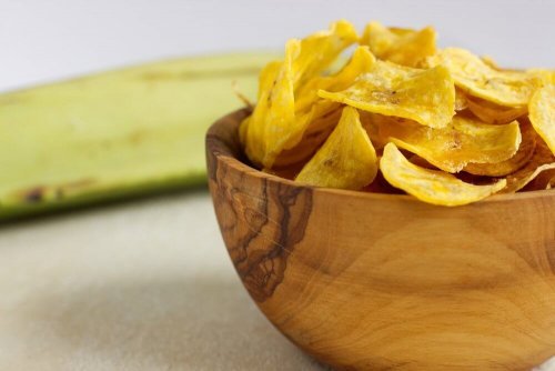 Chips de pepinos no forno