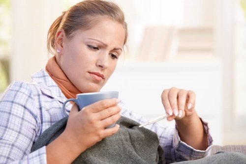 Mulher que não consegue controlar a febre