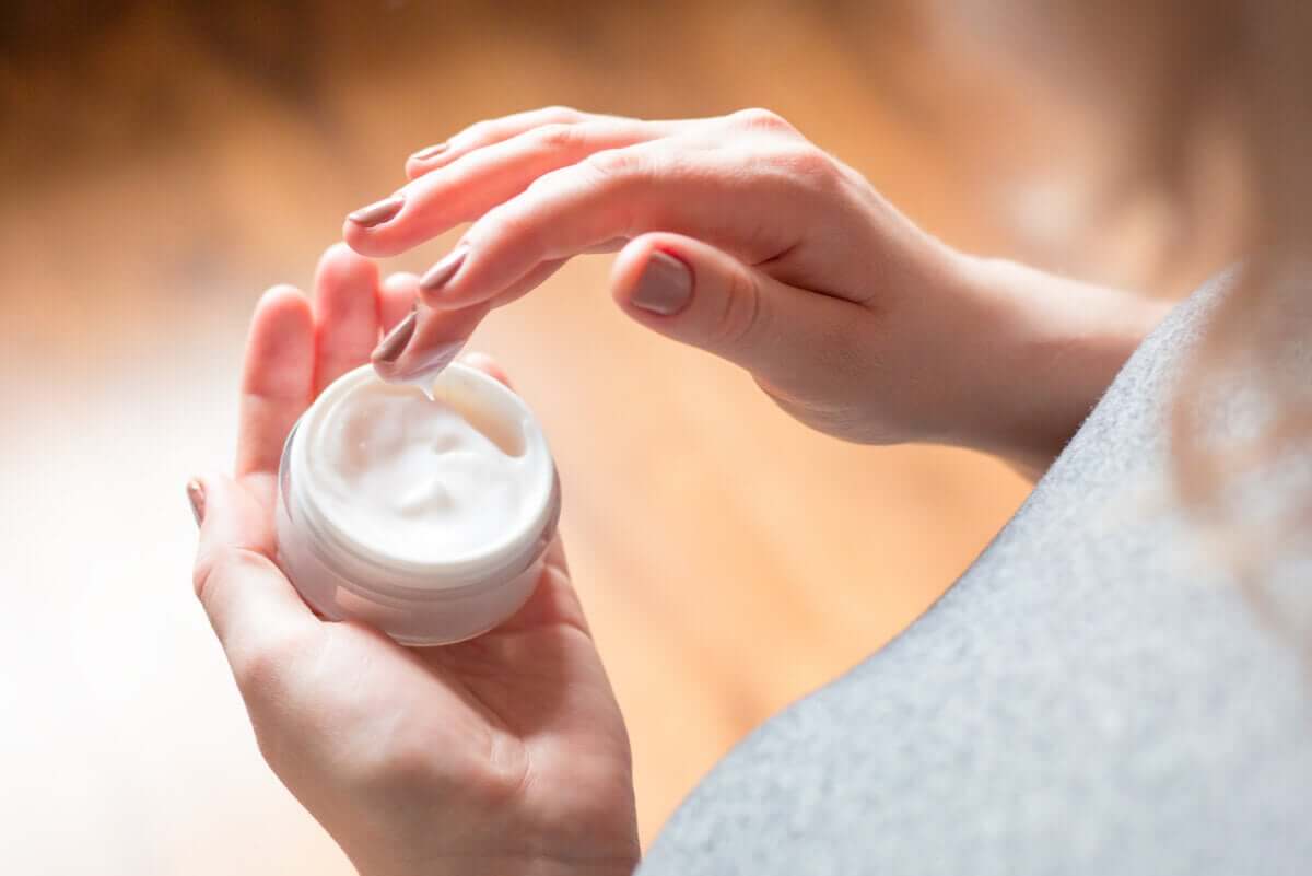 Cuidados de mãos e pés