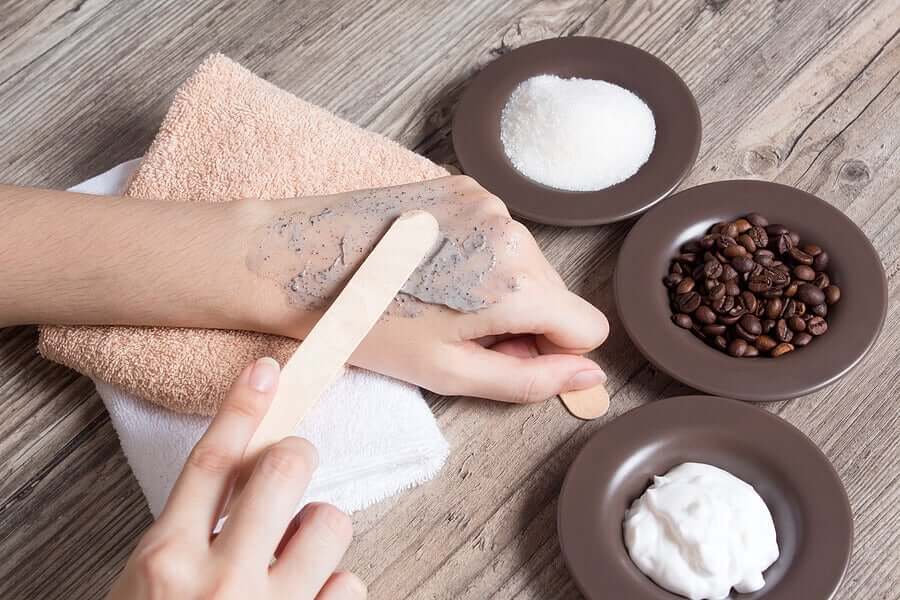 Cuidados de mãos e pés