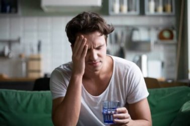 5 remédios naturais para aliviar as dores de cabeça