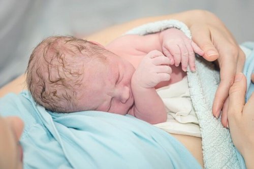 Mãe com bebê